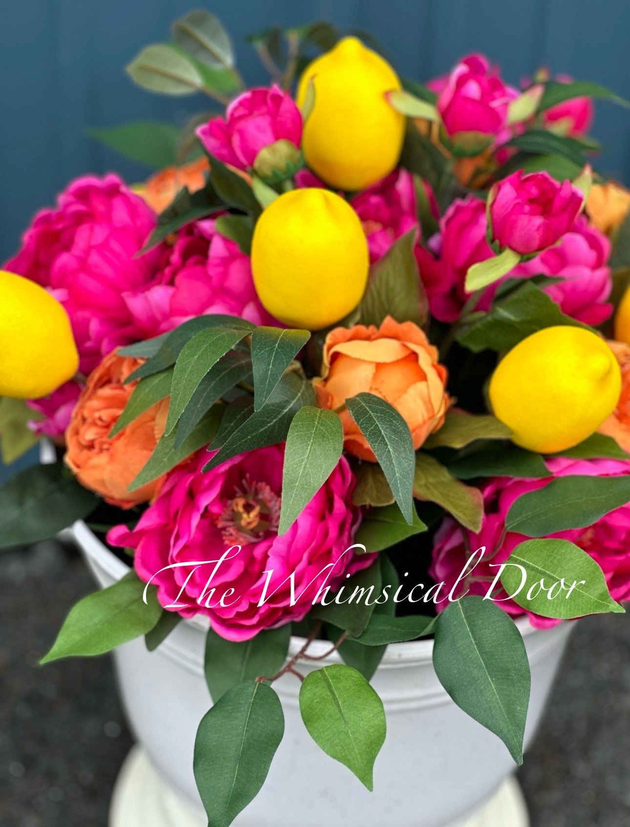 Urn filler - Citrus dreams - drop in arrangement