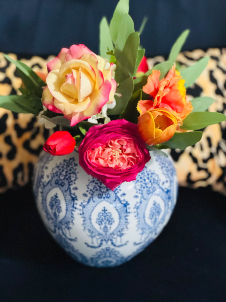 Chinoiserie floral arrangement