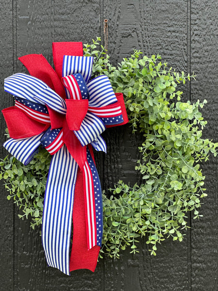 Boxwood Eucalyptus wreath